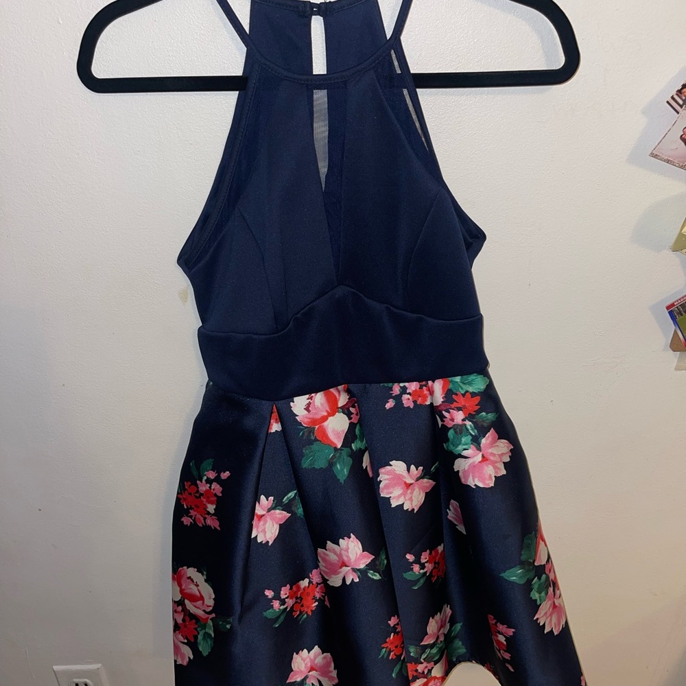 WOMENS BLUE AND FLORAL DRESS